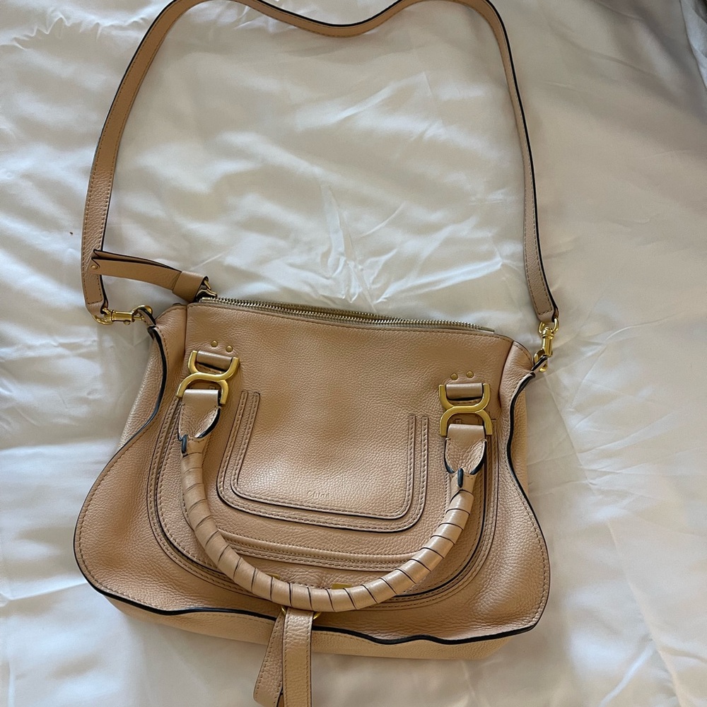 Chloe Medium Marcie Leather Crossbody Bag with Gold Hardware. Iconic Bag!! - Picture 2 of 9